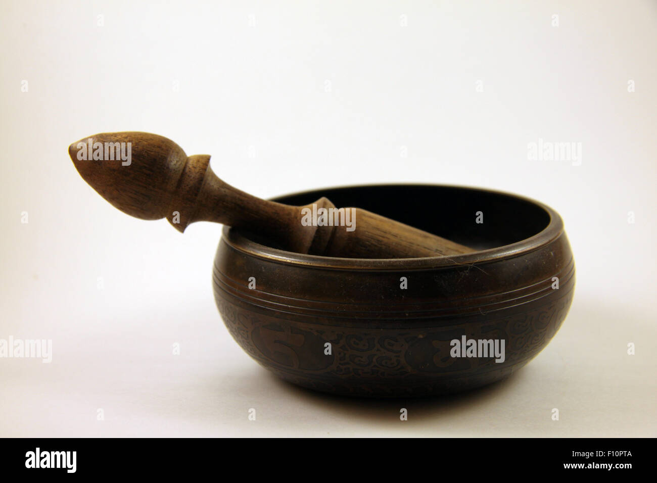 Ottone tibetano Singing Bowl Foto Stock