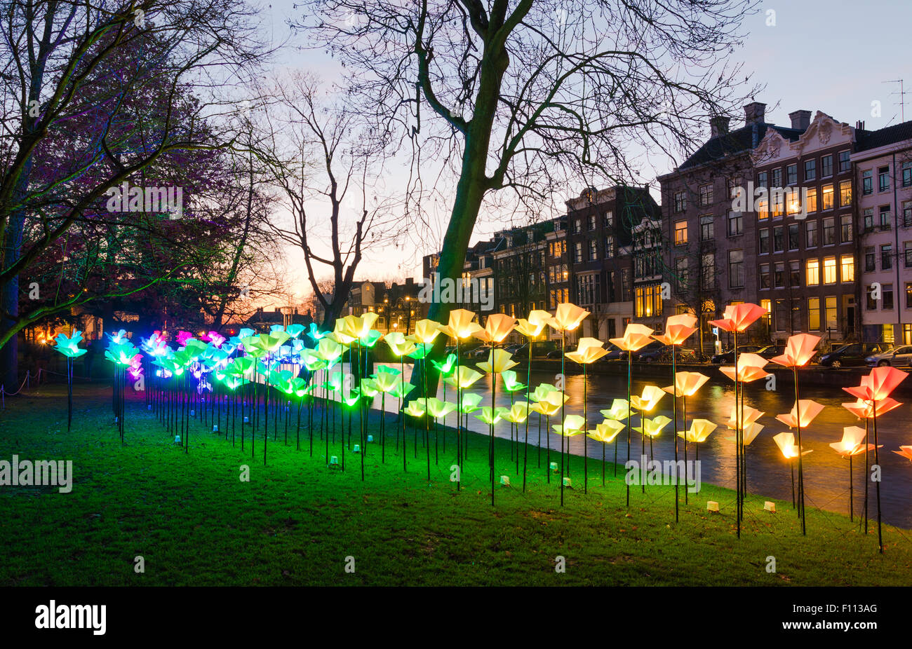 Luce di arte presso la luce di Amsterdam festival. Si tratta di un inverno festival di luce per tutti. Per più di f Foto Stock