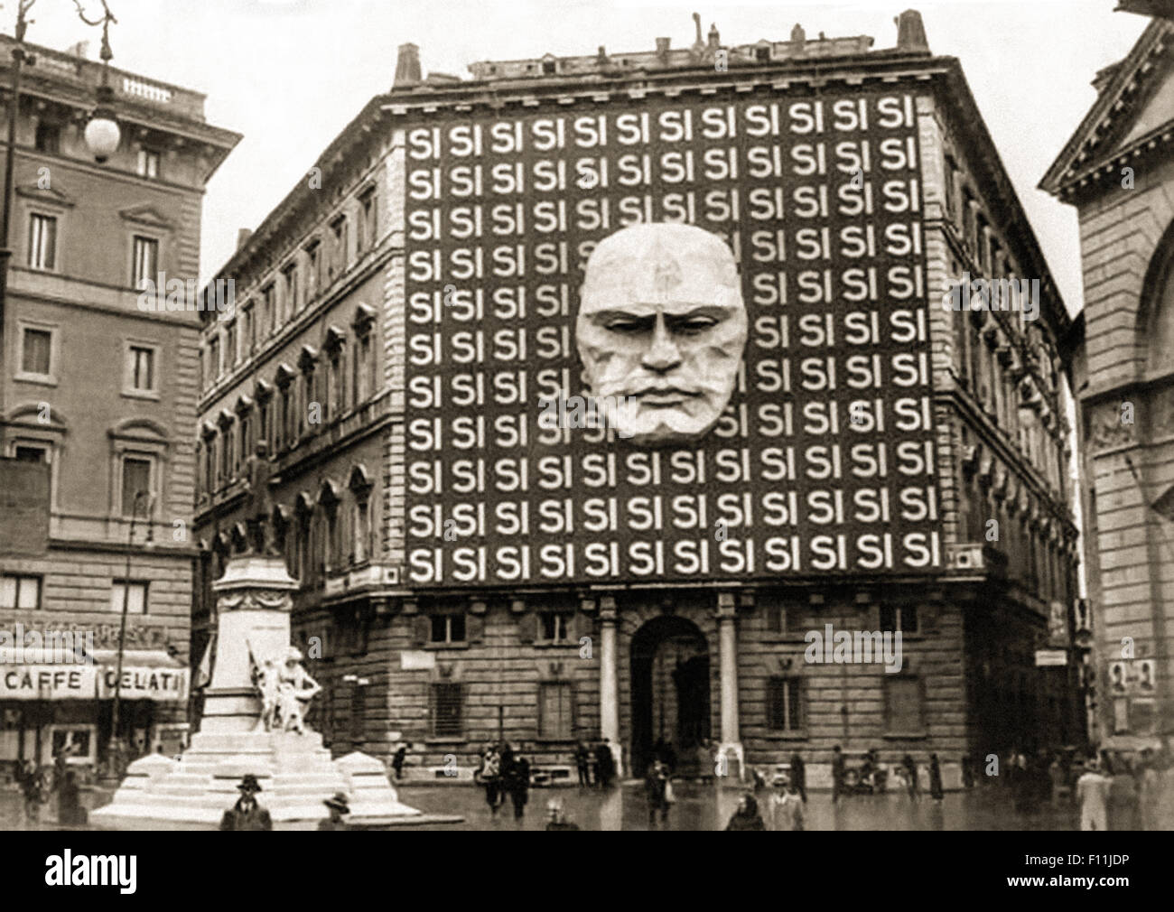 Mussolini 1945 Immagini E Fotografie Stock Ad Alta Risoluzione Alamy