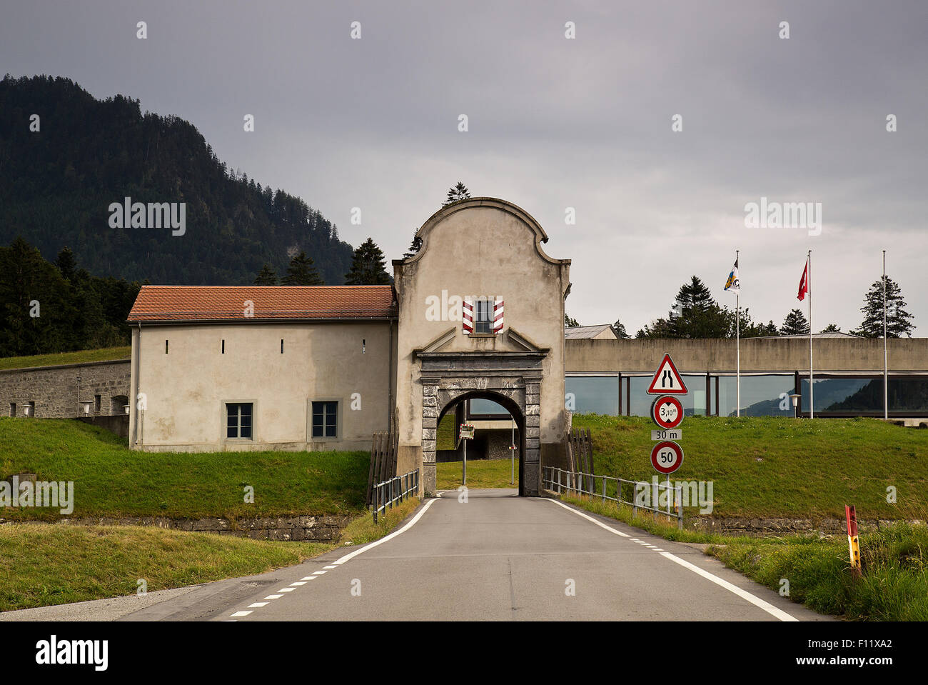 San Luzisteig passano in Svizzera in estate Foto Stock