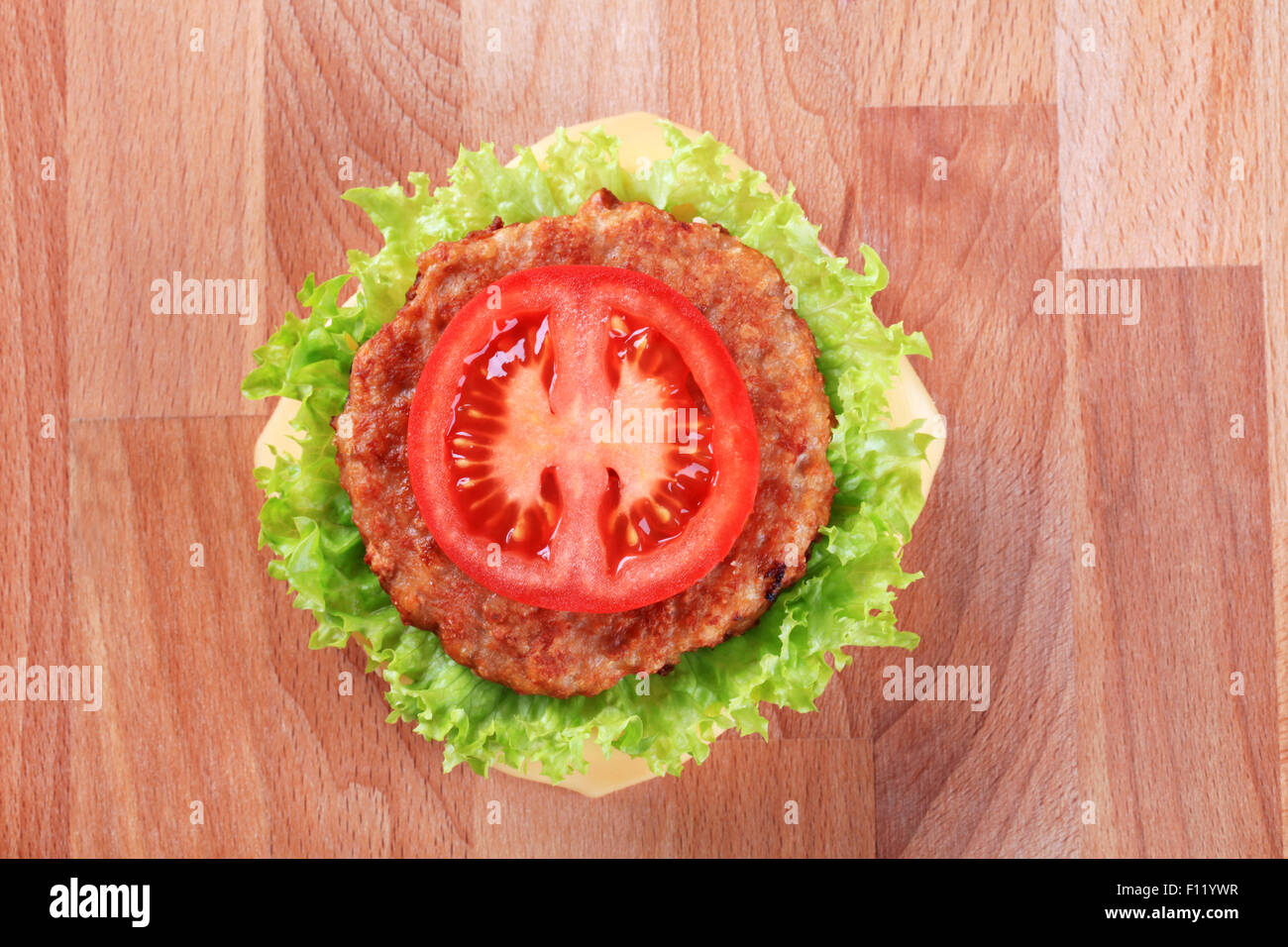 Vista aerea di un cheeseburger - primo piano Foto Stock