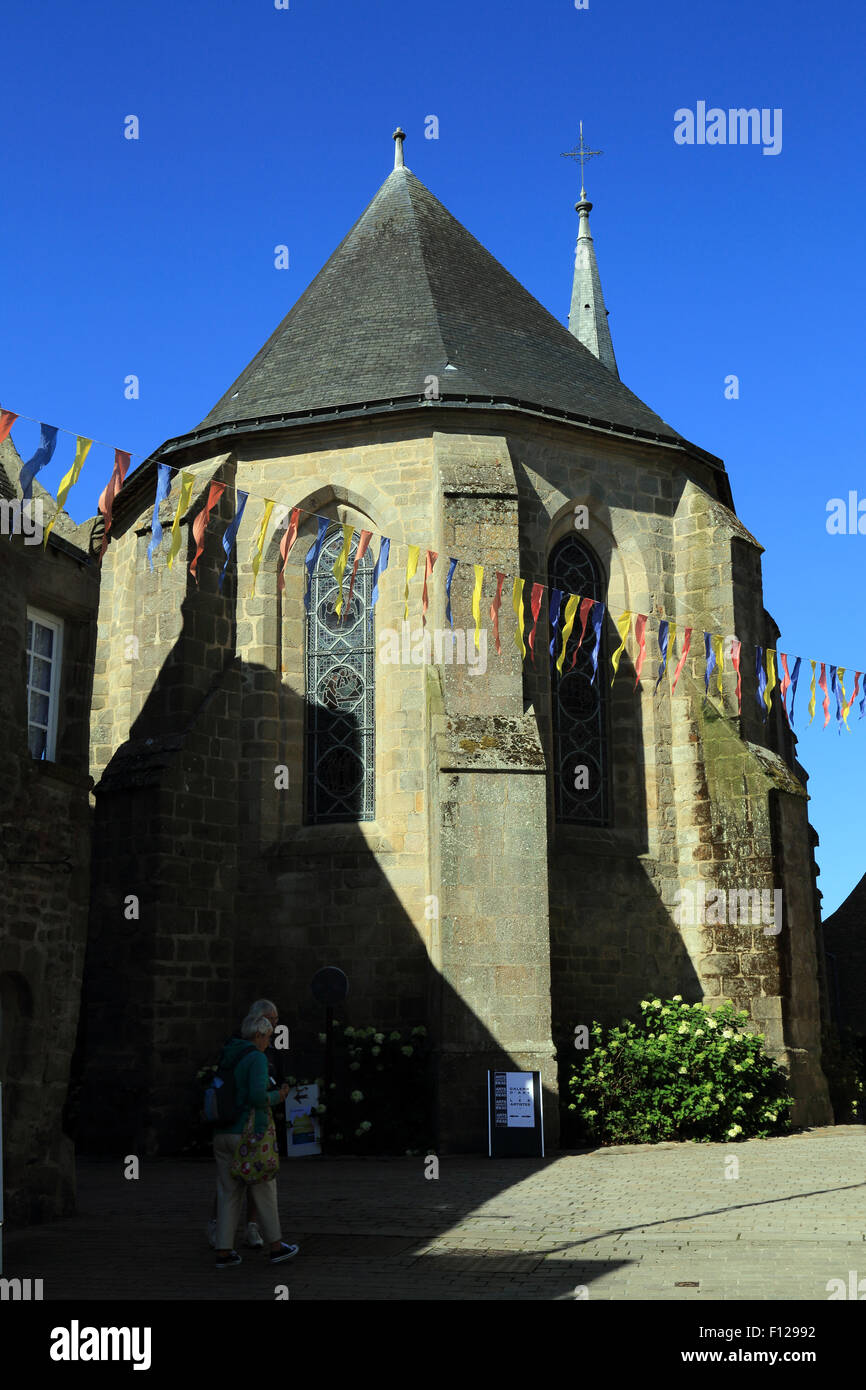 Eglise Notre Dame La Blanche, Place du Pilori, Guerande, Loire Atlantique, Francia, Europa Foto Stock