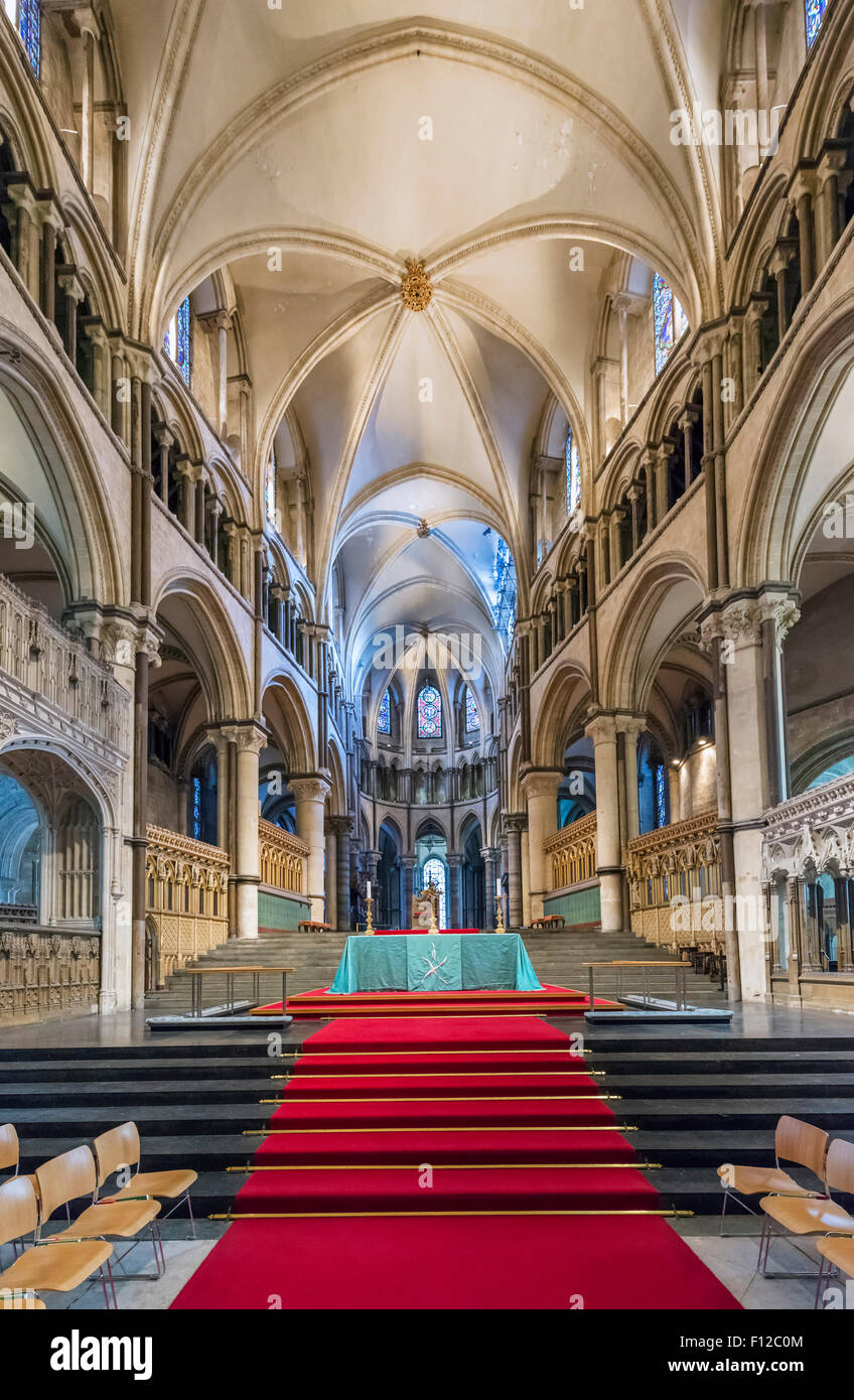 Interno della cattedrale di Canterbury, Canterbury, nel Kent, England, Regno Unito Foto Stock