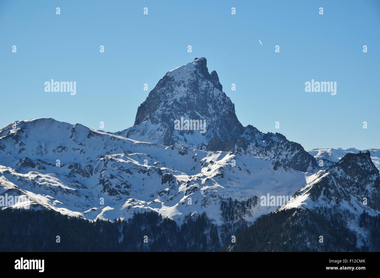 Il Pic du Midi d'Ossau nei Pirenei francesi Foto Stock