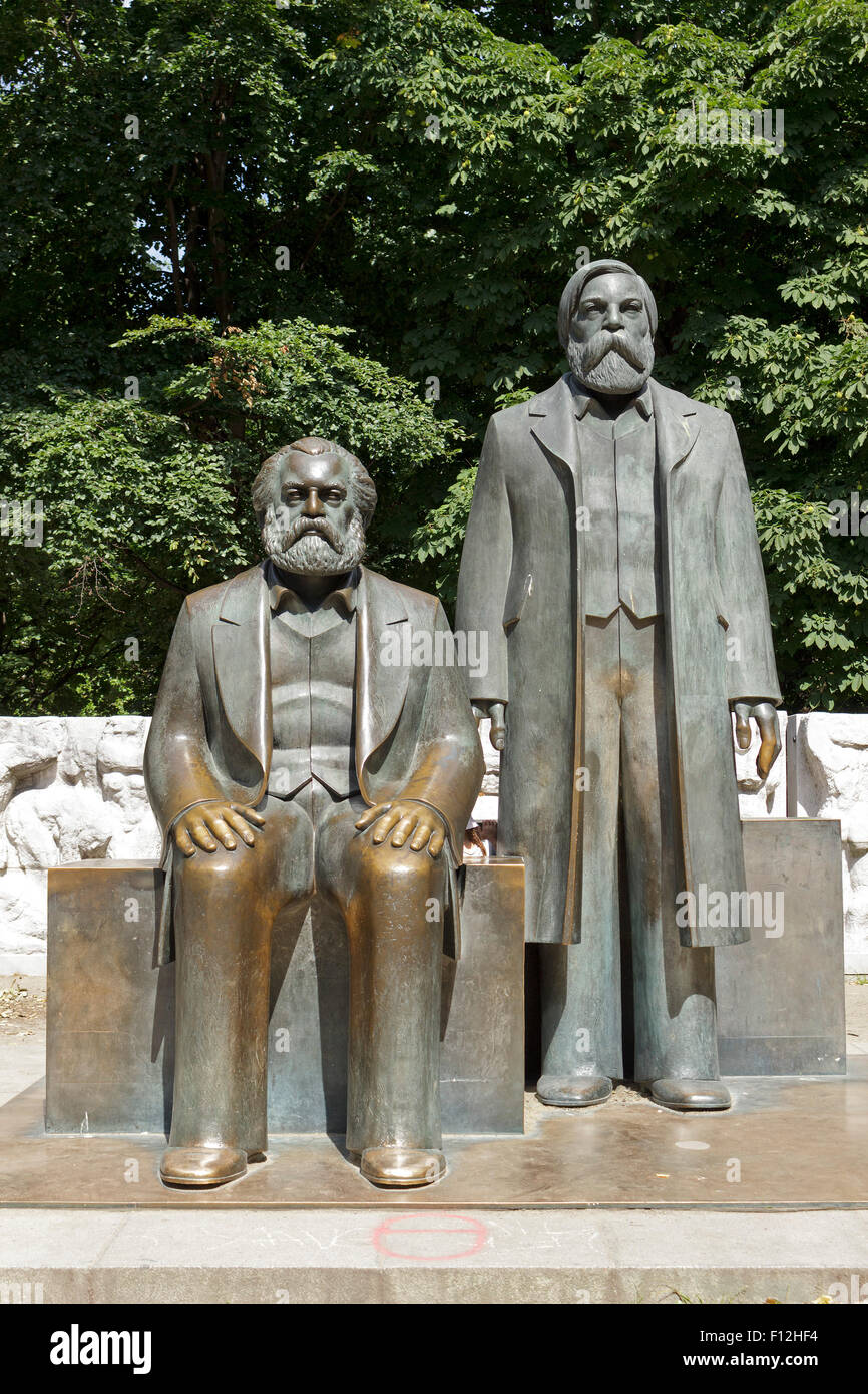 Le statue di Marx e Engels, Berlino, Germania Foto Stock