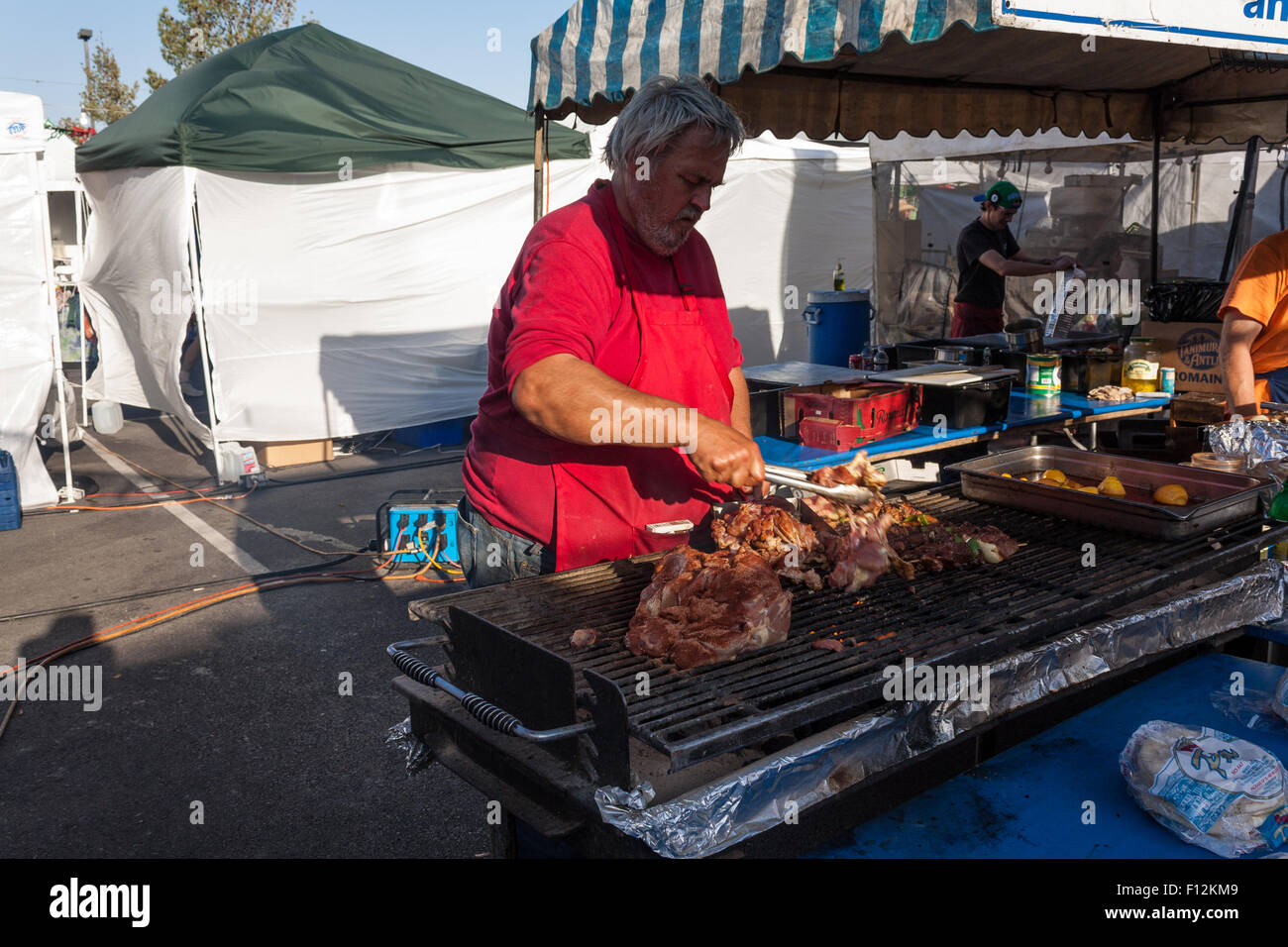 Cuocere carne a San Gennaro Festival Foto Stock