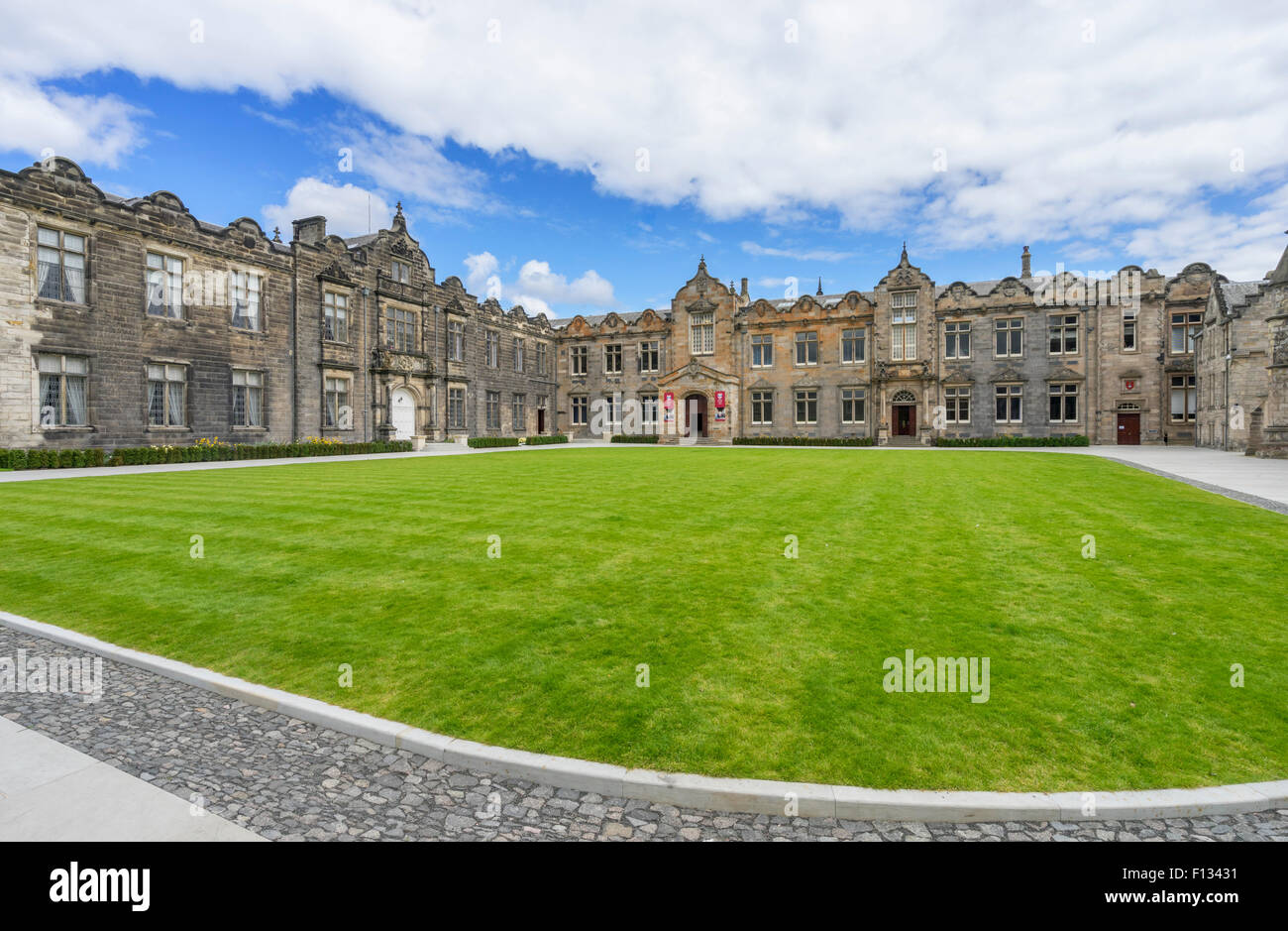Un quadrangolo di San Salvator's College, Università di St Andrews, St Andrews Fife, Scozia Foto Stock