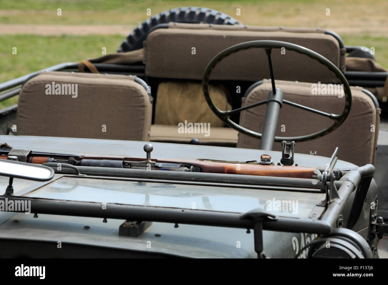 Vista ravvicinata di un vecchio veicolo militare. Foto Stock