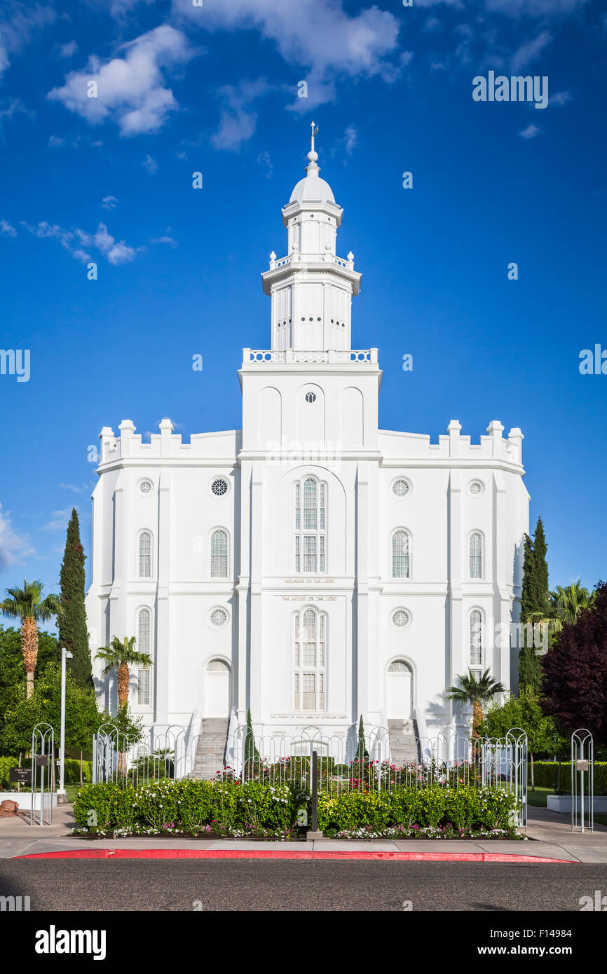 Il tempio storico della Chiesa di dopo-giorno santi in ST. George, Utah, Stati Uniti d'America. Foto Stock