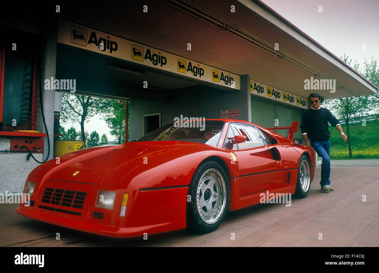 Ferrari 288 GTO Evoluzione prototipo a Fiorano test in pista nel 1987 Foto Stock