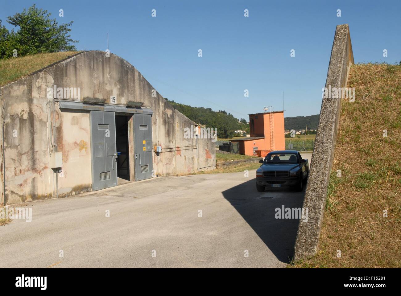 L'Italia, camp ederle us army base di Vicenza, deposito di munizioni asp 7 (Fornitura di munizioni punto 7) in tormeno Foto Stock