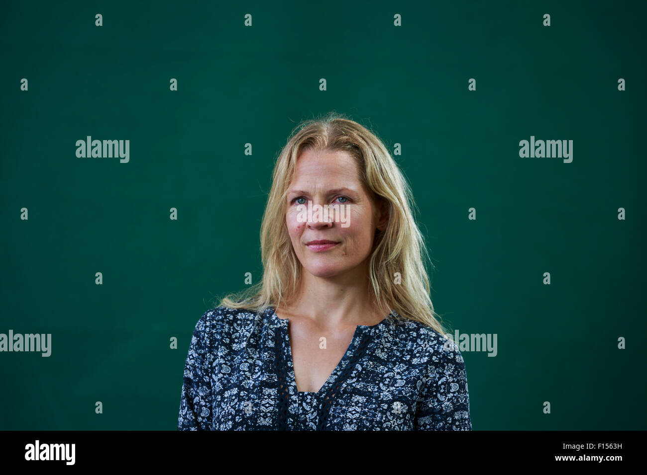 Edimburgo. Regno Unito. 27 Agosto. Edinburgh International Book Festival. Giorno 13 Edinburgh International Book Festival si svolge a Charlotte Square Gardens. Nella foto Asne Seierstad. Pak@ Mera/Alamy Live News Foto Stock