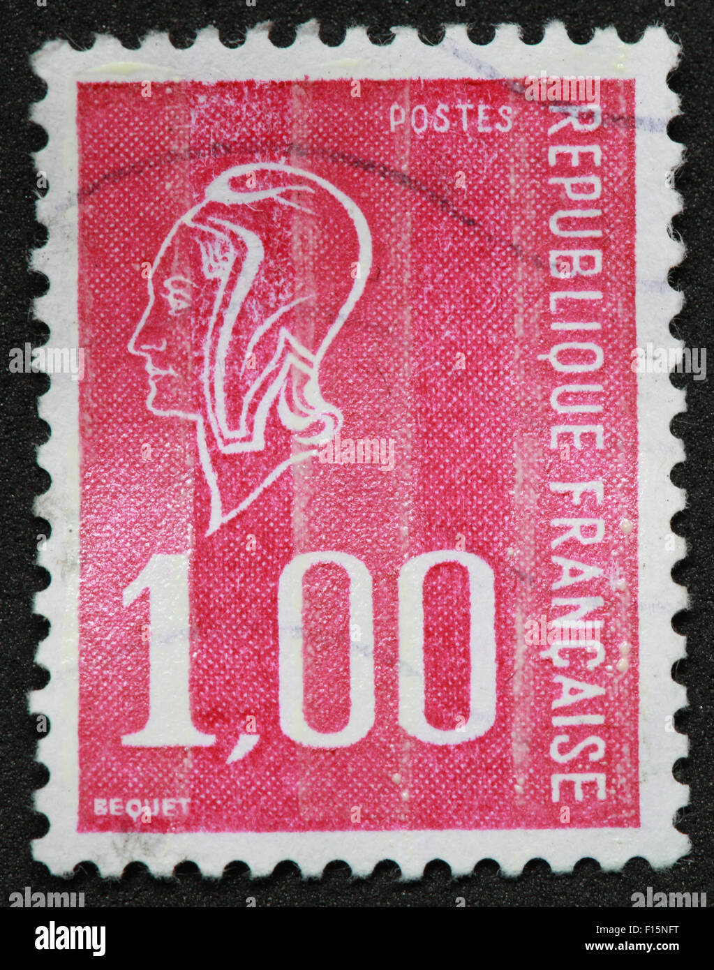 1f 1,00 Postes Republique francaise BEQUET faccia rosa rosso timbro Foto Stock