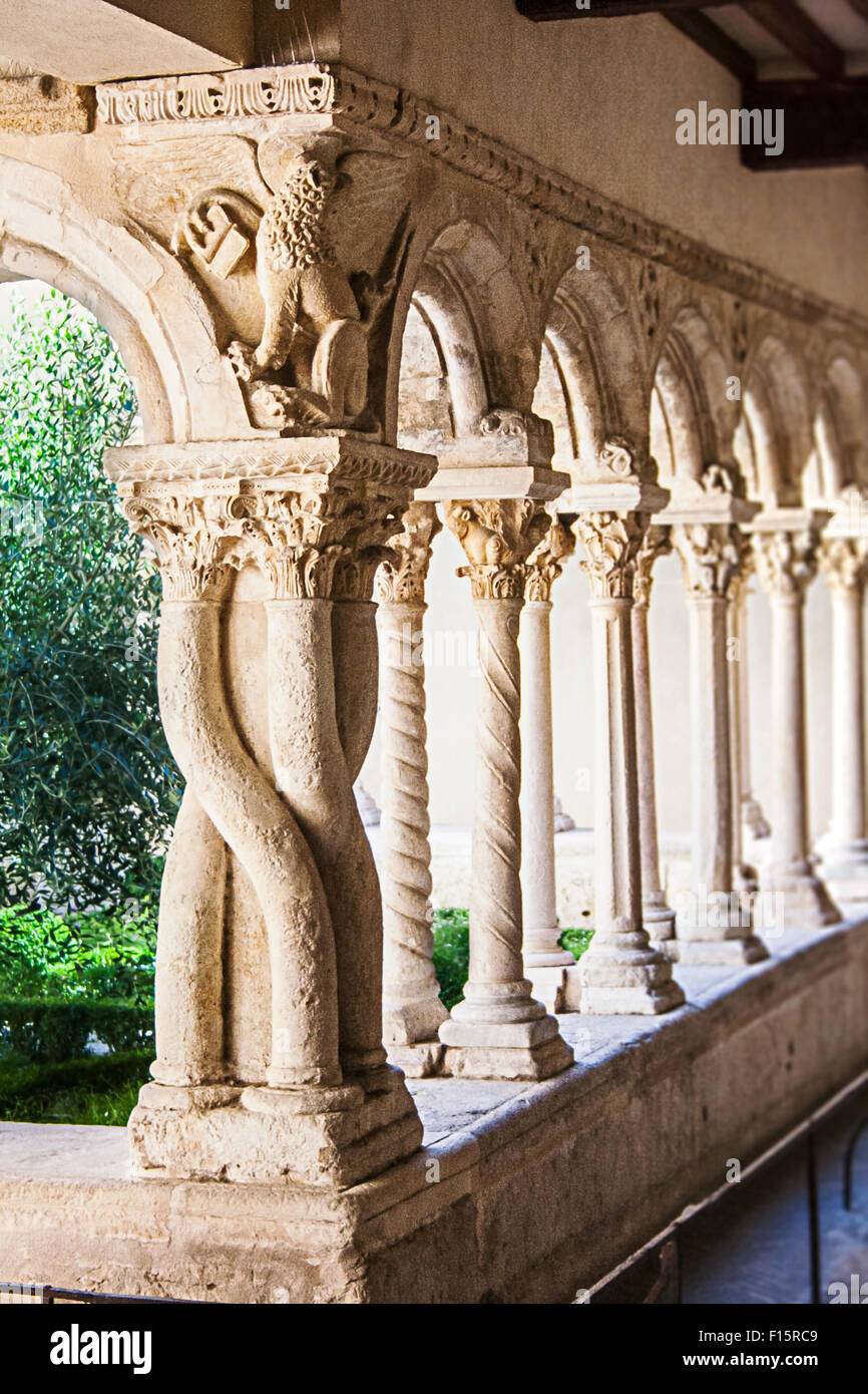 Chiostro del Duomo in Aix-en-Provence, Francia meridionale Foto Stock