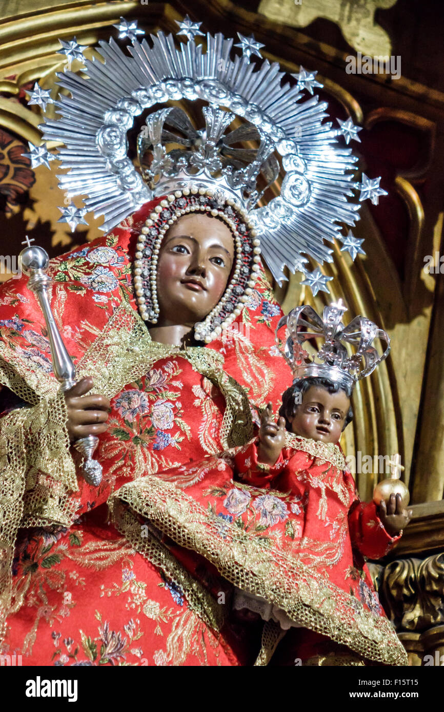Madrid Spagna,Ispanico Retiro,San Jeronimo el Real,St Jerome Chiesa reale, chiesa cattolica romana, religione, 16 ° secolo, gotico, architettura interna, vir Foto Stock