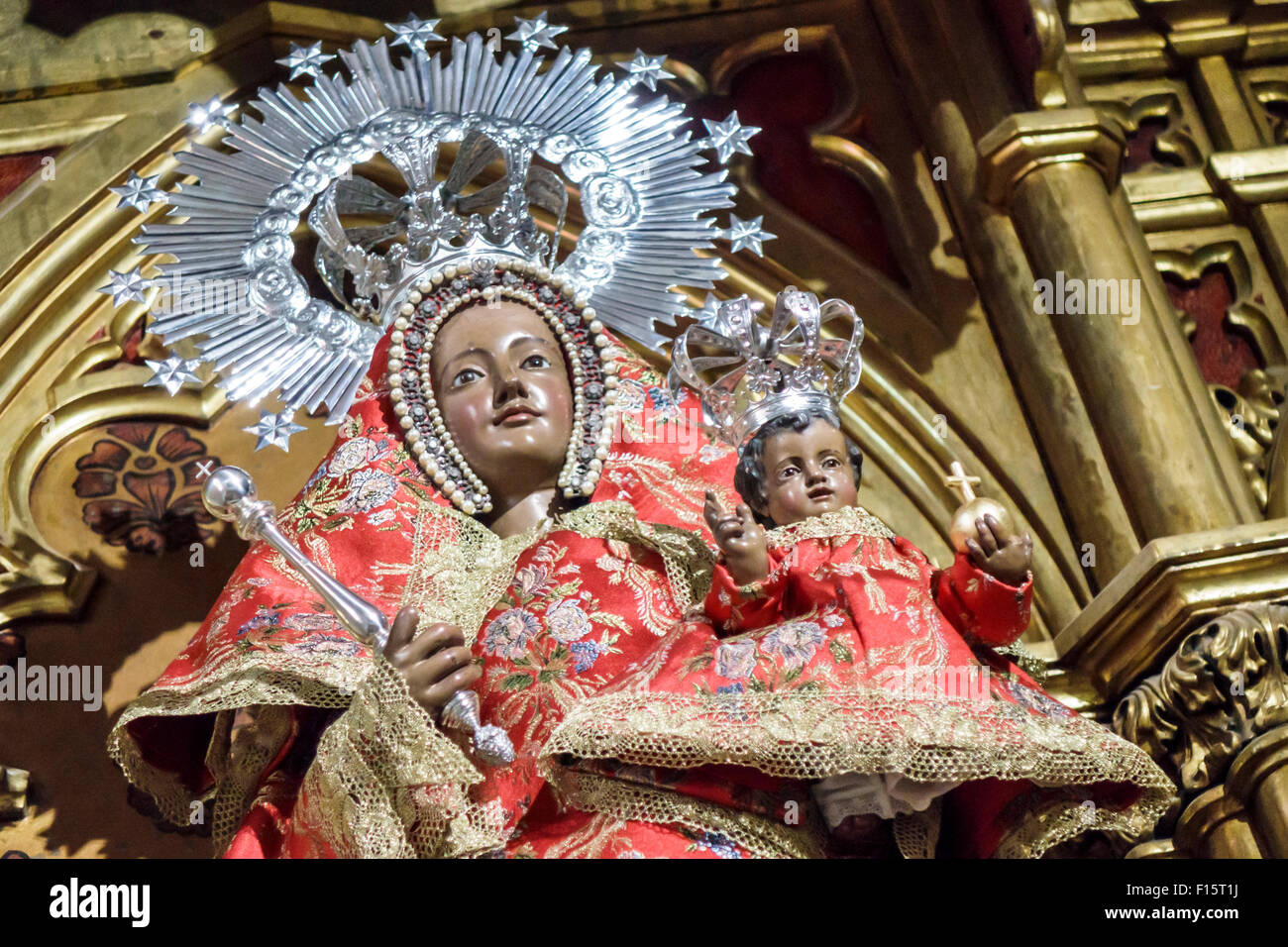Madrid Spagna,Ispanico Retiro,San Jeronimo el Real,St Jerome Chiesa reale, chiesa cattolica romana, religione, 16 ° secolo, gotico, architettura interna, vir Foto Stock
