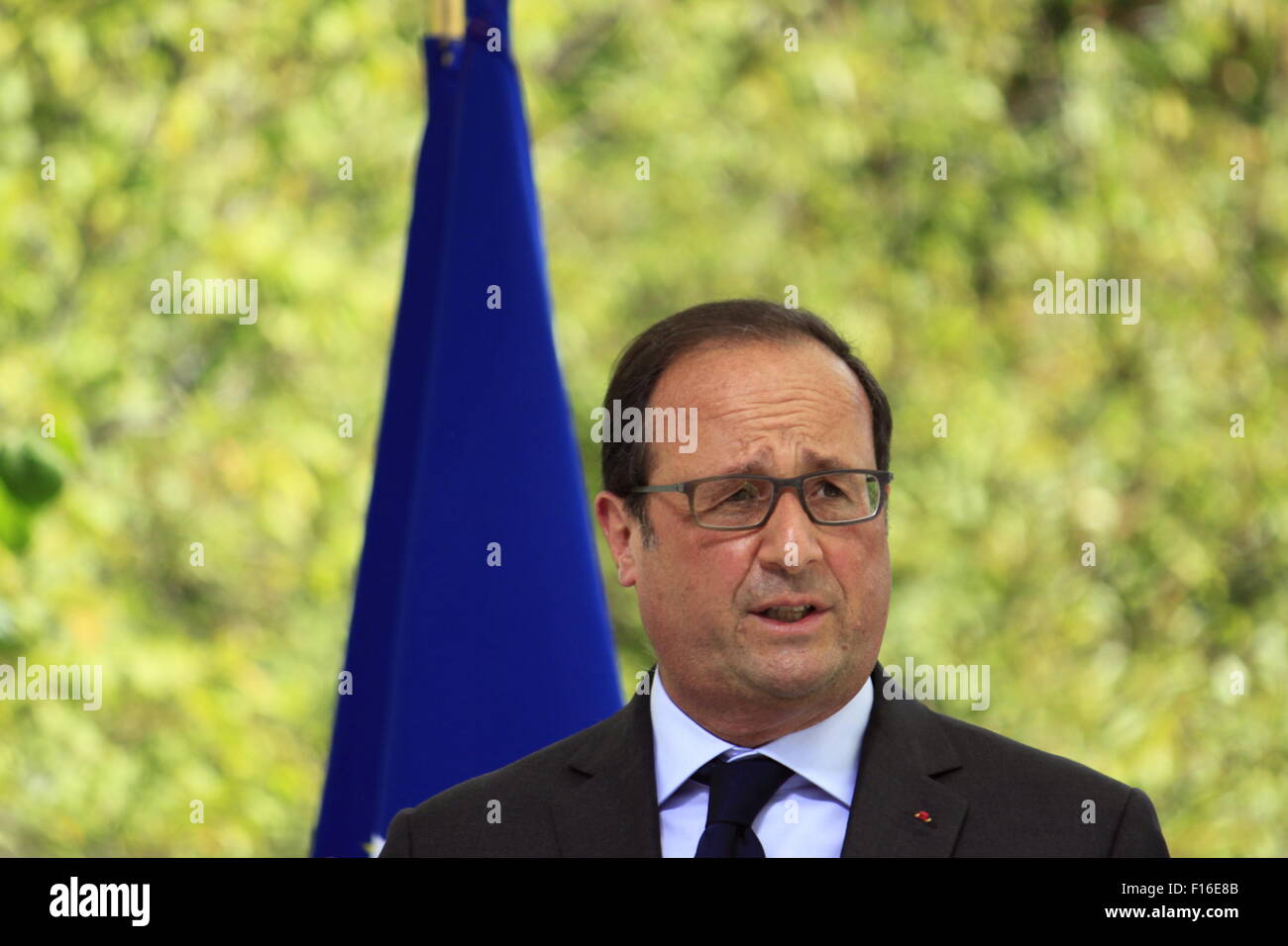 Il Presidente francese Francois Hollande presso il Parco Naturale Regionale Bauges, per la firma di un accordo di TEPOS. Foto Stock