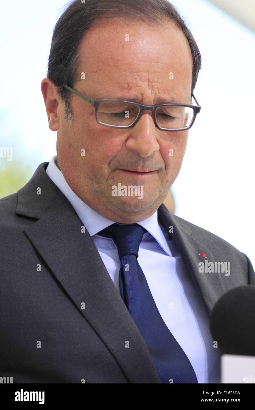 Il Presidente francese Francois Hollande presso il Parco Naturale Regionale Bauges, per la firma di un accordo di TEPOS. Foto Stock