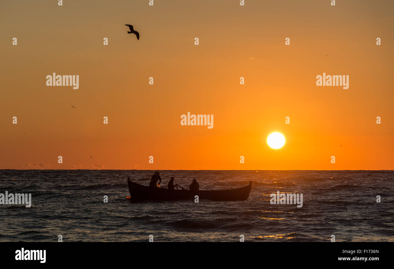 I pescatori al lavoro Foto Stock