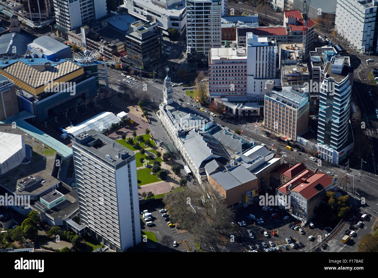 Aotea Square e Queen Street, Auckland CBD, Isola del nord, Nuova Zelanda - aerial Foto Stock
