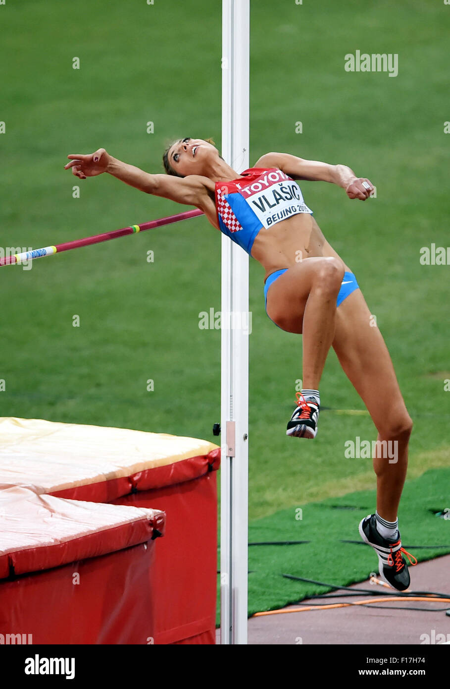 Pechino, Cina. Il 29 agosto, 2015. Blanka Vlasic di Croazia compete durante le donne salto in alto finale presso la IAAF 2015 Campionati del mondo presso il "nido" dello Stadio Nazionale di Pechino, capitale della Cina, il 29 agosto 2015. Credito: Wang Haofei/Xinhua/Alamy Live News Foto Stock