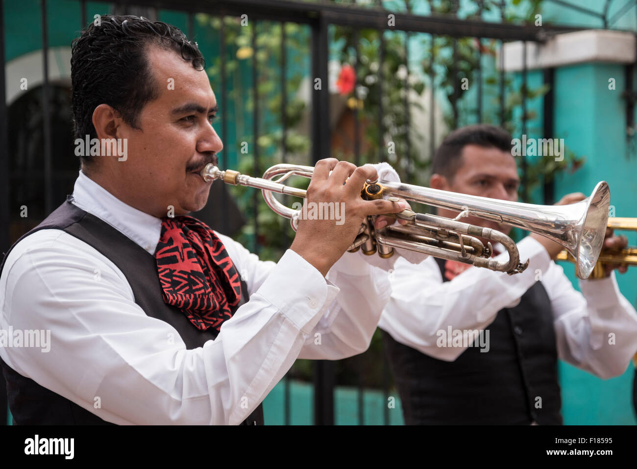 Musicisti Mariachi; Sayulita, Riviera Nayarit, Messico. Foto Stock