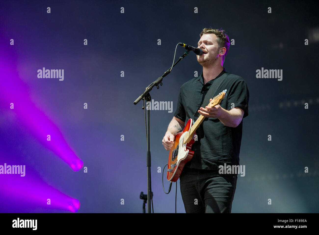 Leeds, Regno Unito. Il 28 agosto 2015. Alt-J eseguire sul palco principale al festival di Leeds, Bramham Park 29/08/2015 Credit: Gary Mather/Alamy Live News Foto Stock