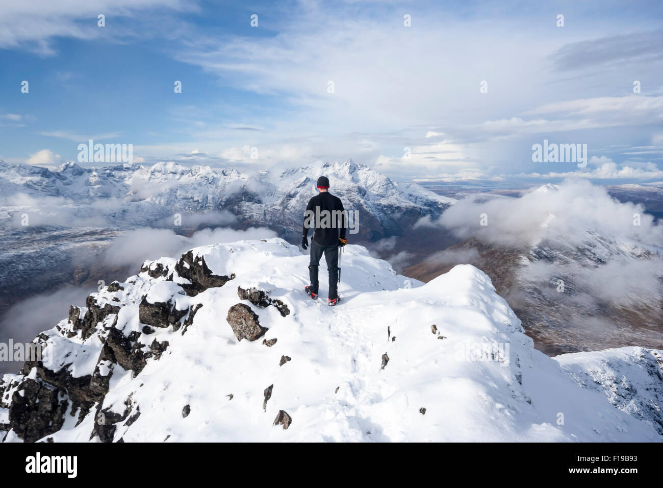 Scalatore Garbh-bheinn, Il Cuillin, Isola di Skye, Scotland, Regno Unito Foto Stock