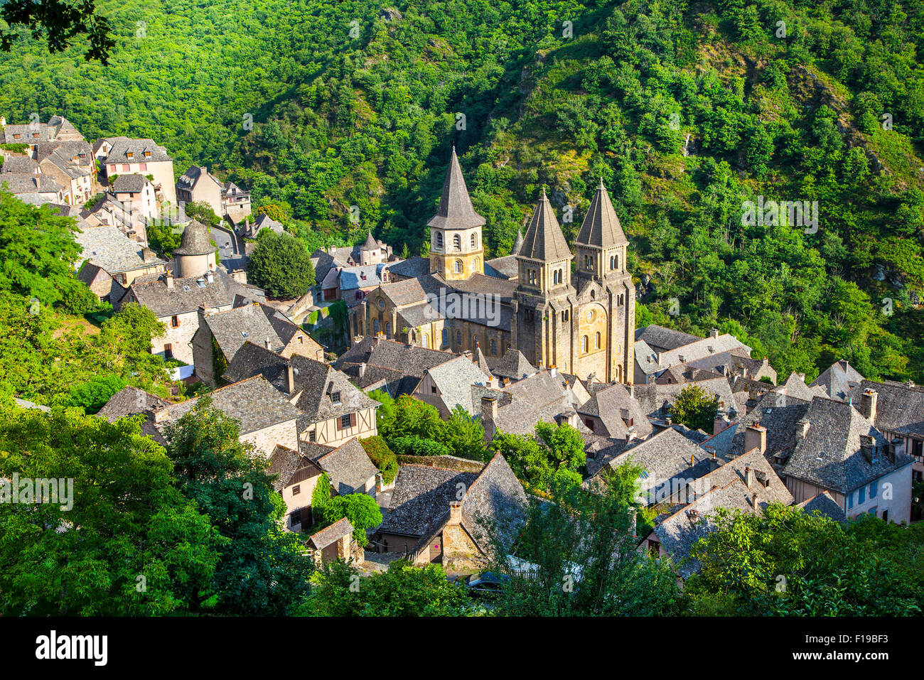 Abbazia di Sainte Foy, Conques, Francia. Sito del Patrimonio mondiale Foto Stock