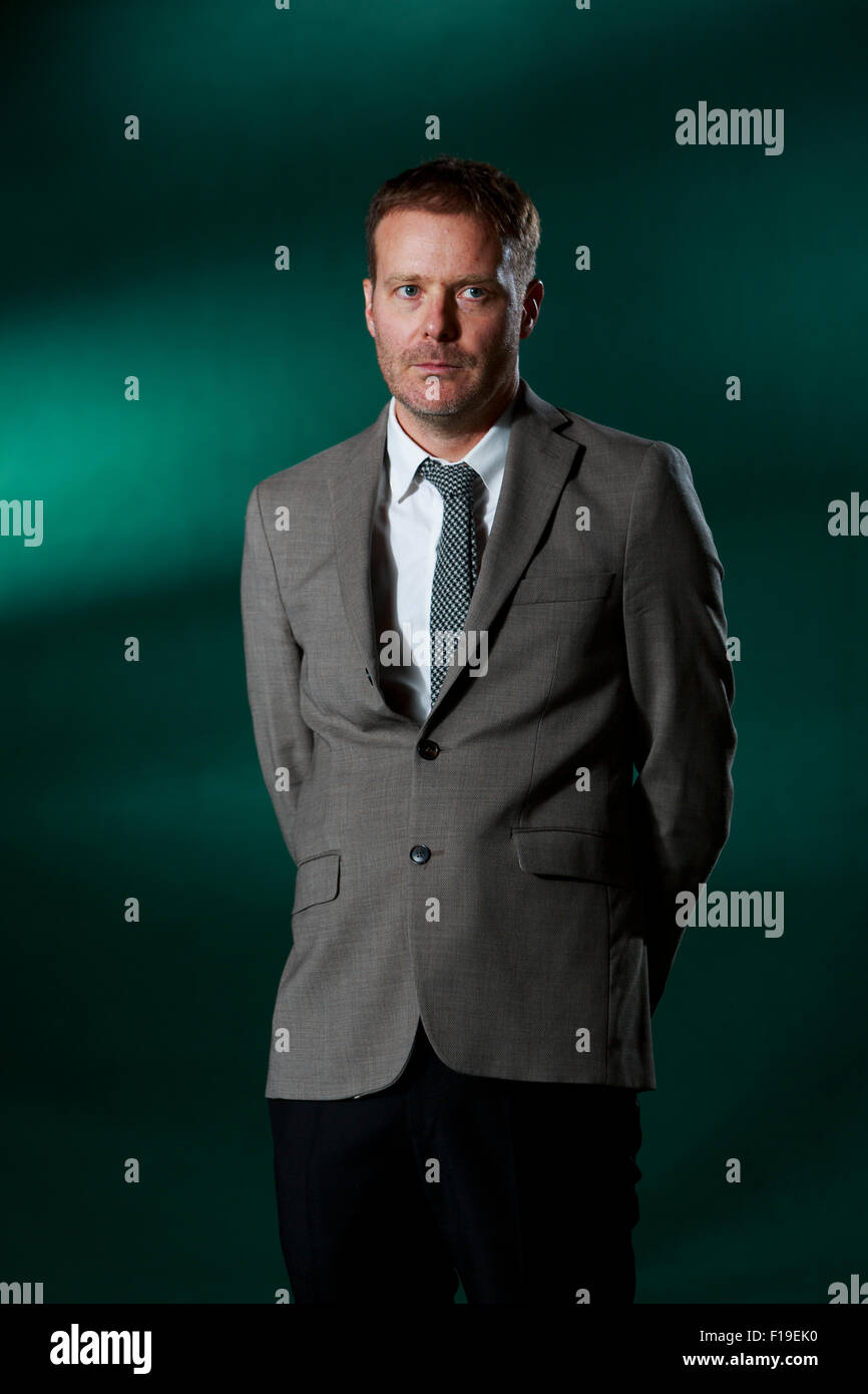 Edimburgo. Regno Unito. Il 30 agosto. Edinburgh International Book Festival. Giorno 16 Edinburgh International Book Festival si svolge a Charlotte Square Gardens. Ritratto di Tom McCarthy. Tom McCarthy è candidato uomo Booker Prize. Egli è uno scrittore e artista con base a Londra. Pak@ Mera/Alamy Live News Foto Stock