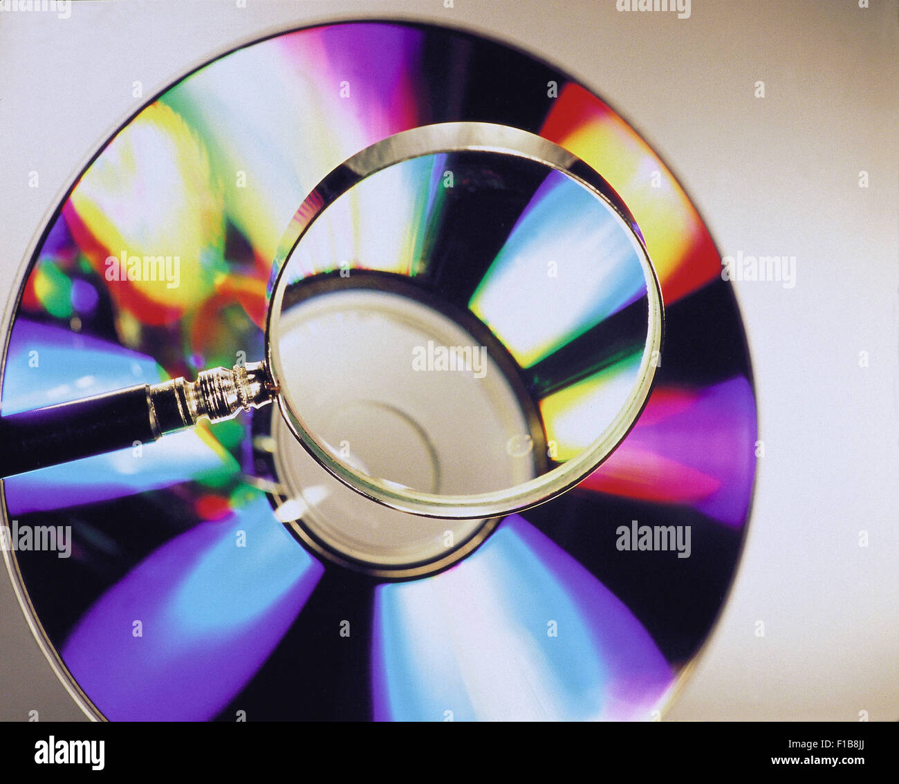 Amburgo, Germania, CD-Rom con Lupe Foto Stock