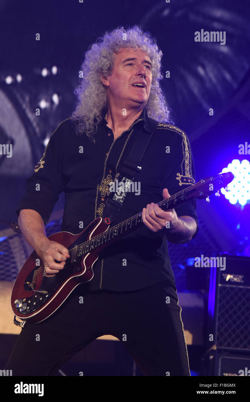 Berlino, Germania, Brian May, chitarrista della regina, in un concerto in O2 World Foto Stock