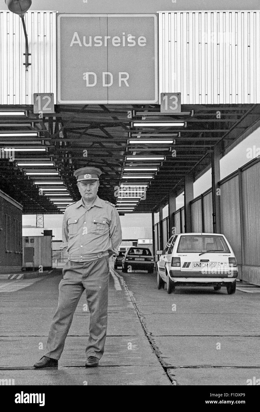 Ultimo turno della RDT le truppe di frontiera, al confine tedesco-tedesco, qui il valico di frontiera Wartha-Herleshausen, autostrada A4 Foto Stock