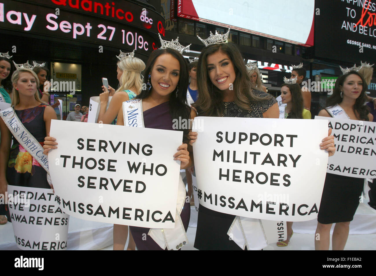 New York, Stati Uniti d'America. 1 Sep, 2015. Miss America prende su Times Square Credit: Bruce Cotler/Globe foto/ZUMA filo/Alamy Live News Foto Stock