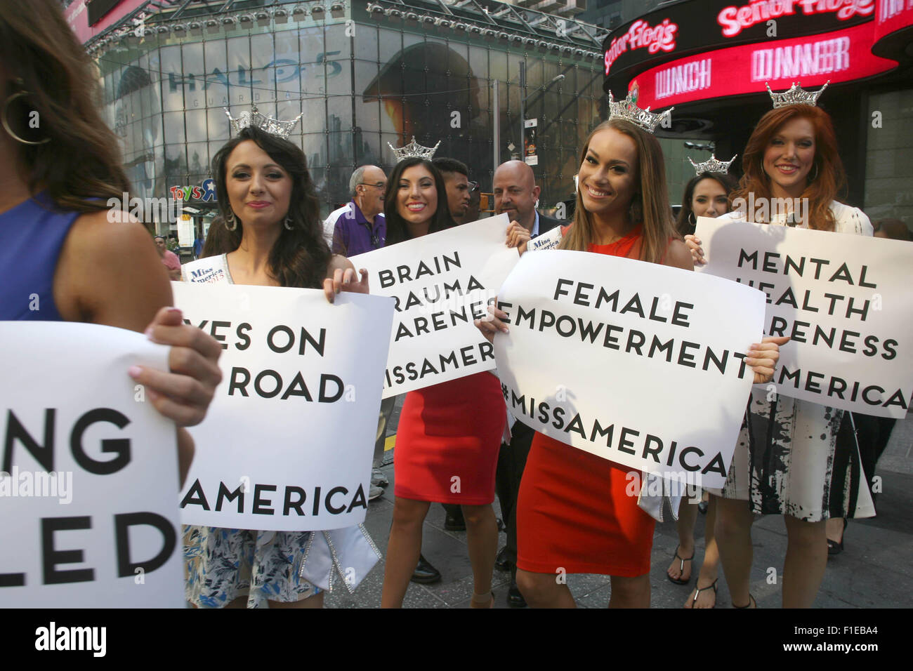 New York, Stati Uniti d'America. 1 Sep, 2015. Miss America prende su Times Square Credit: Bruce Cotler/Globe foto/ZUMA filo/Alamy Live News Foto Stock