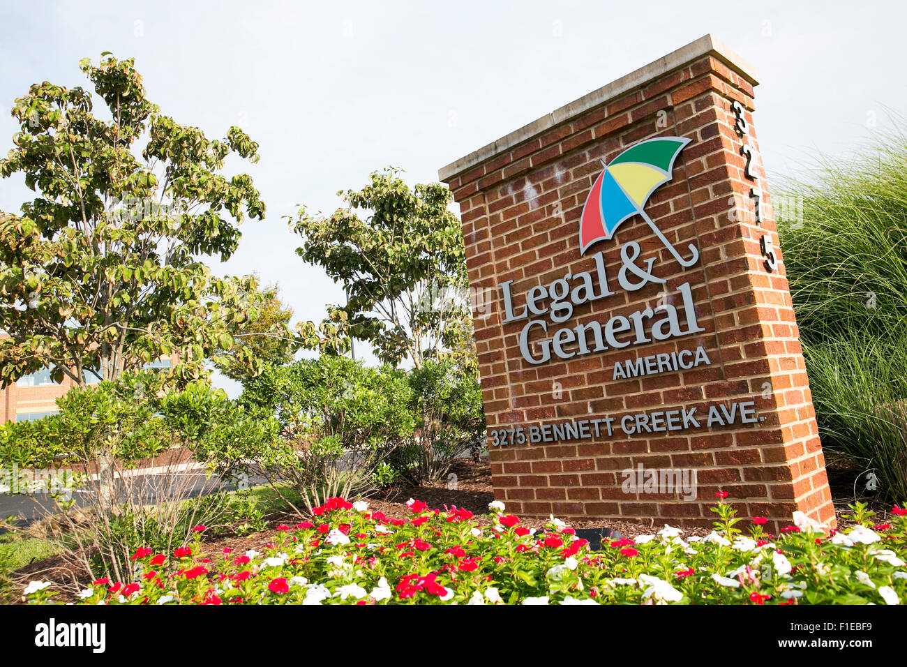 Un segno del logo al di fuori di una struttura occupata da Legal & General America in urbana, Maryland il 30 agosto 2015. Foto Stock