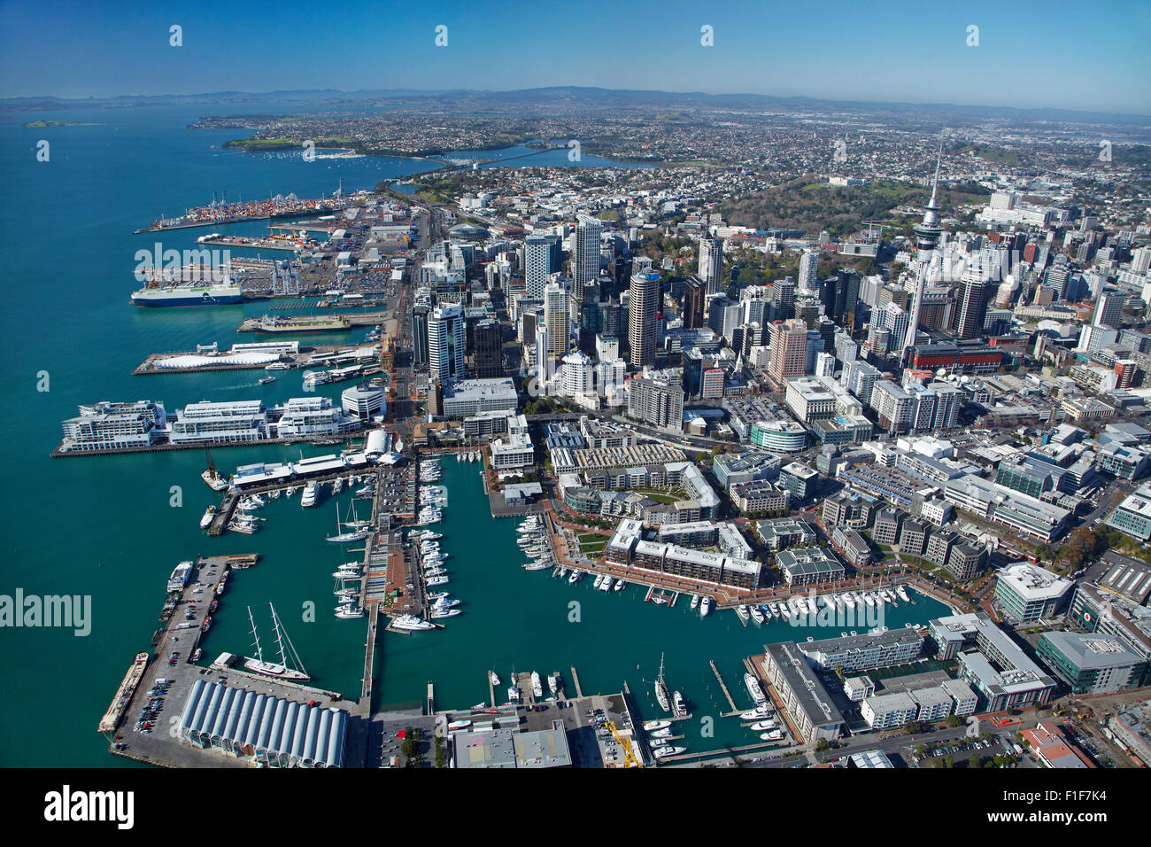 Porto di Viaduct e il lungomare di Auckland Auckland North Island, Nuova Zelanda - aerial Foto Stock