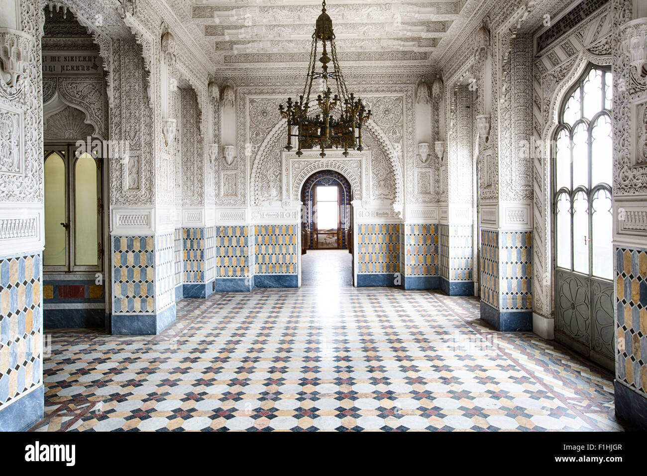 Stile moresco palace interno, castello delle favole Foto Stock
