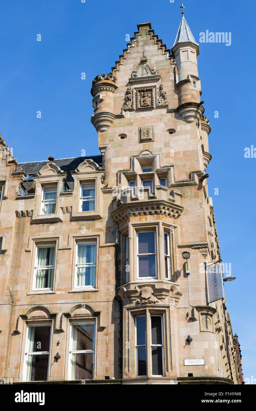 Merchant City Glasgow. Dettaglio di edificio della Banca cittadina costruito nel 1850, oggi ospita Fraser Suites Serviced Apartments / Hotel, Trongate, Scozia, Regno Unito Foto Stock