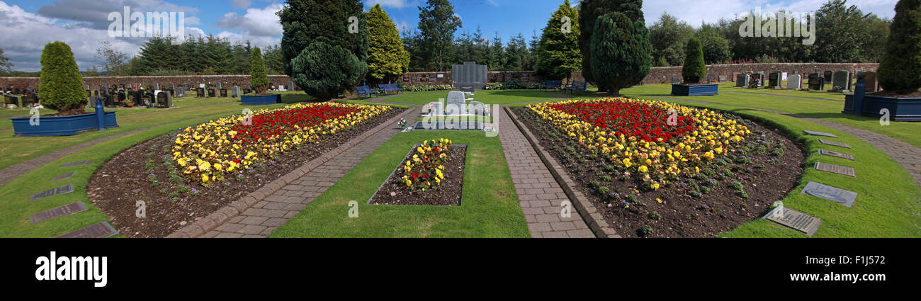 Ampia colpo di Lockerbie PA103 memorial con i nomi dei morti,d'estate,Scozia,UK Foto Stock