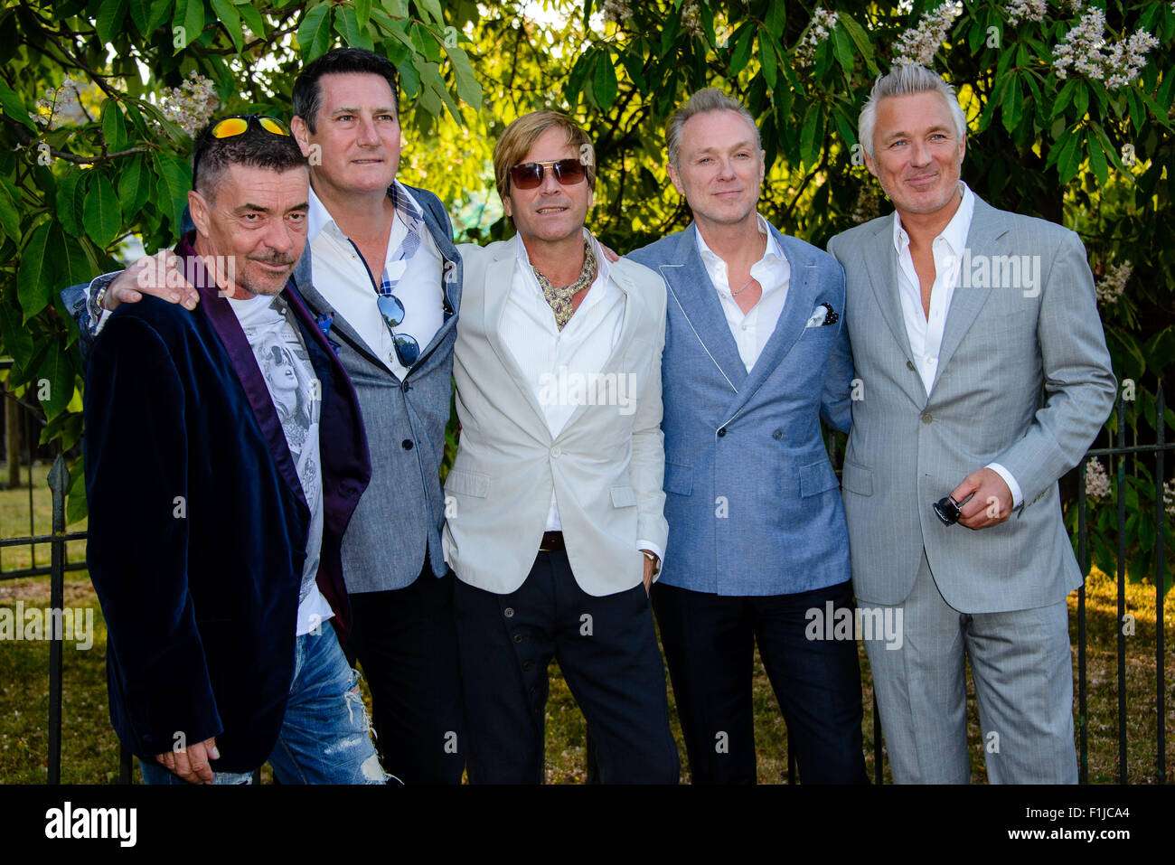 Galleria della Serpentina summer party in Kensington Gardens - Arrivi con: John Keeble, Tony Hadley, Steve Norman, Gary Kemp Martin Kemp dove: Londra, Regno Unito quando: 02 Lug 2015 Foto Stock