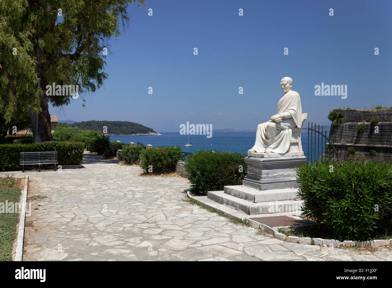 Statua, monumento, Federico Nord, 1766-1827, Boschetto Park, la città di Corfù, Sito Patrimonio Mondiale dell'Unesco, o di Corfu Corfu isola Foto Stock