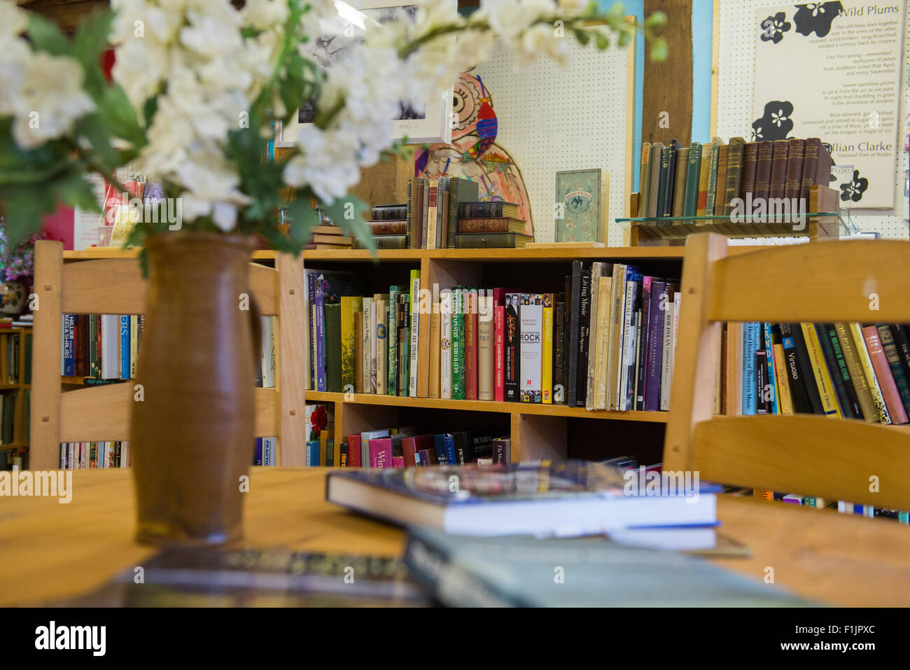 L'interno di Wenlock libri, una pluripremiata libreria indipendente in Much Wenlock, Shropshire, Inghilterra. Foto Stock