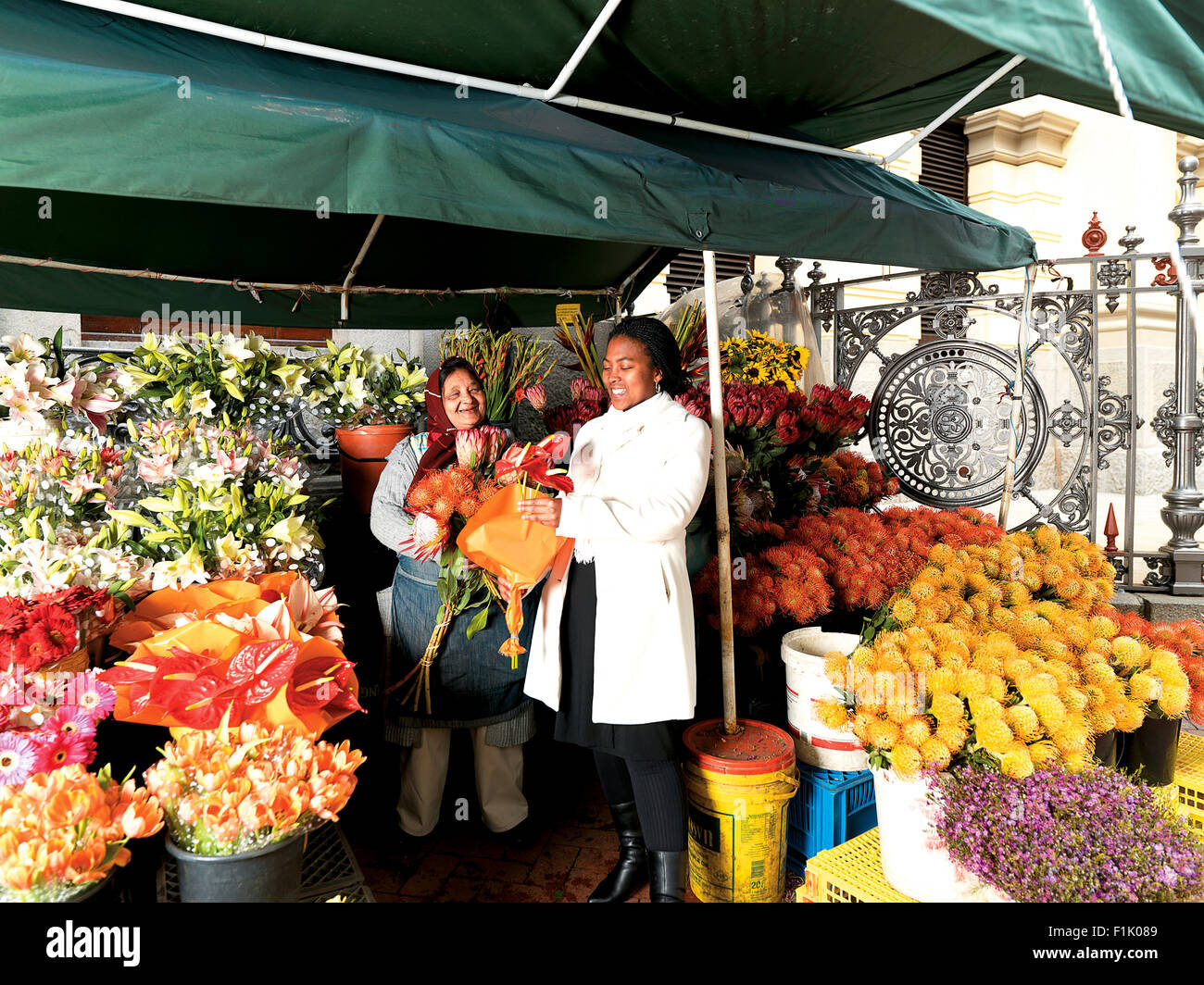 Adderley Street Il Mercato dei Fiori. Foto Stock