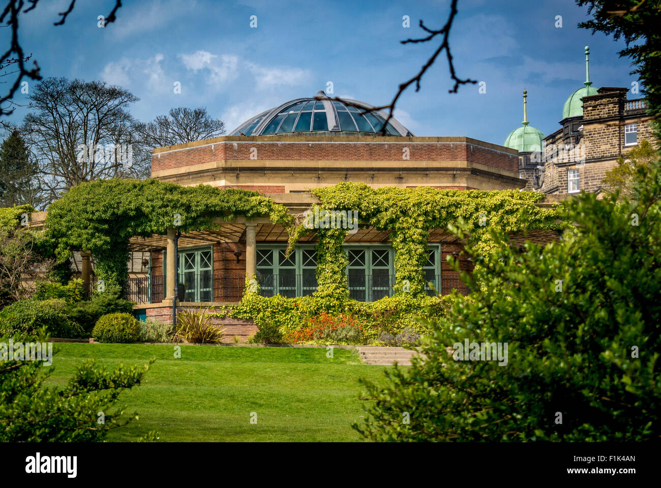 Sun Pavilion, Valley Gardens, Harrogate Foto Stock