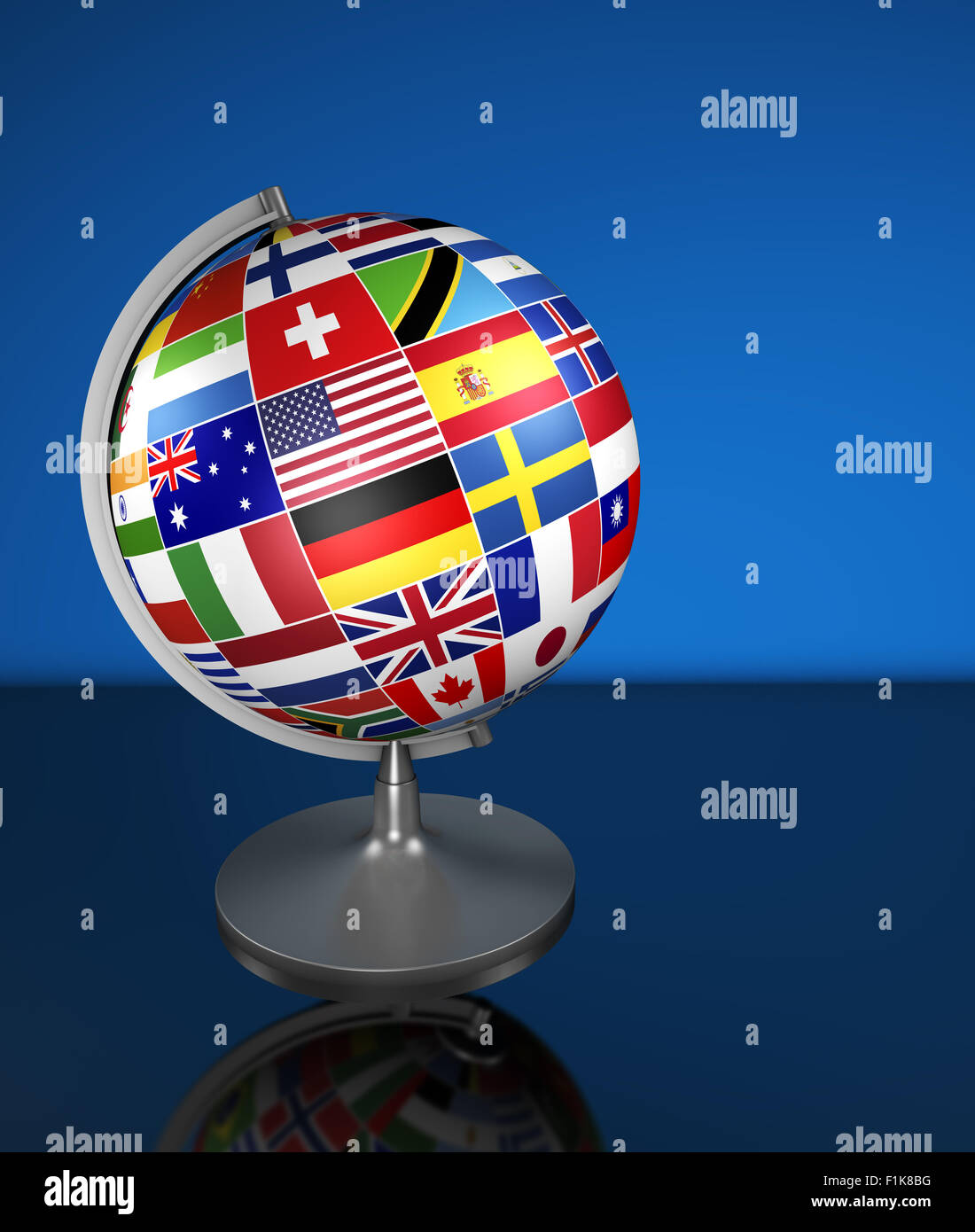 Viaggi, servizi di marketing e di business internazionale il concetto di gestione con una scuola globe e bandiere internazionali. Foto Stock