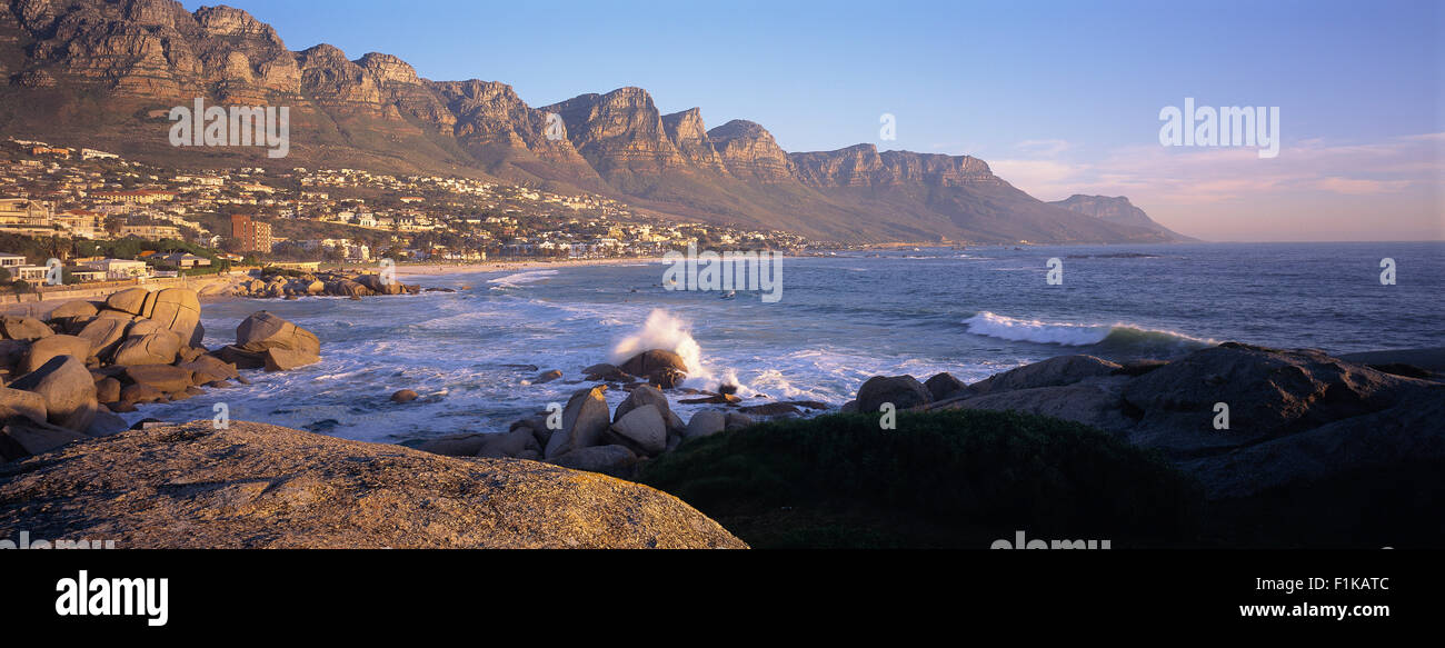 Camps Bay, Città del Capo, Sud Africa Foto Stock