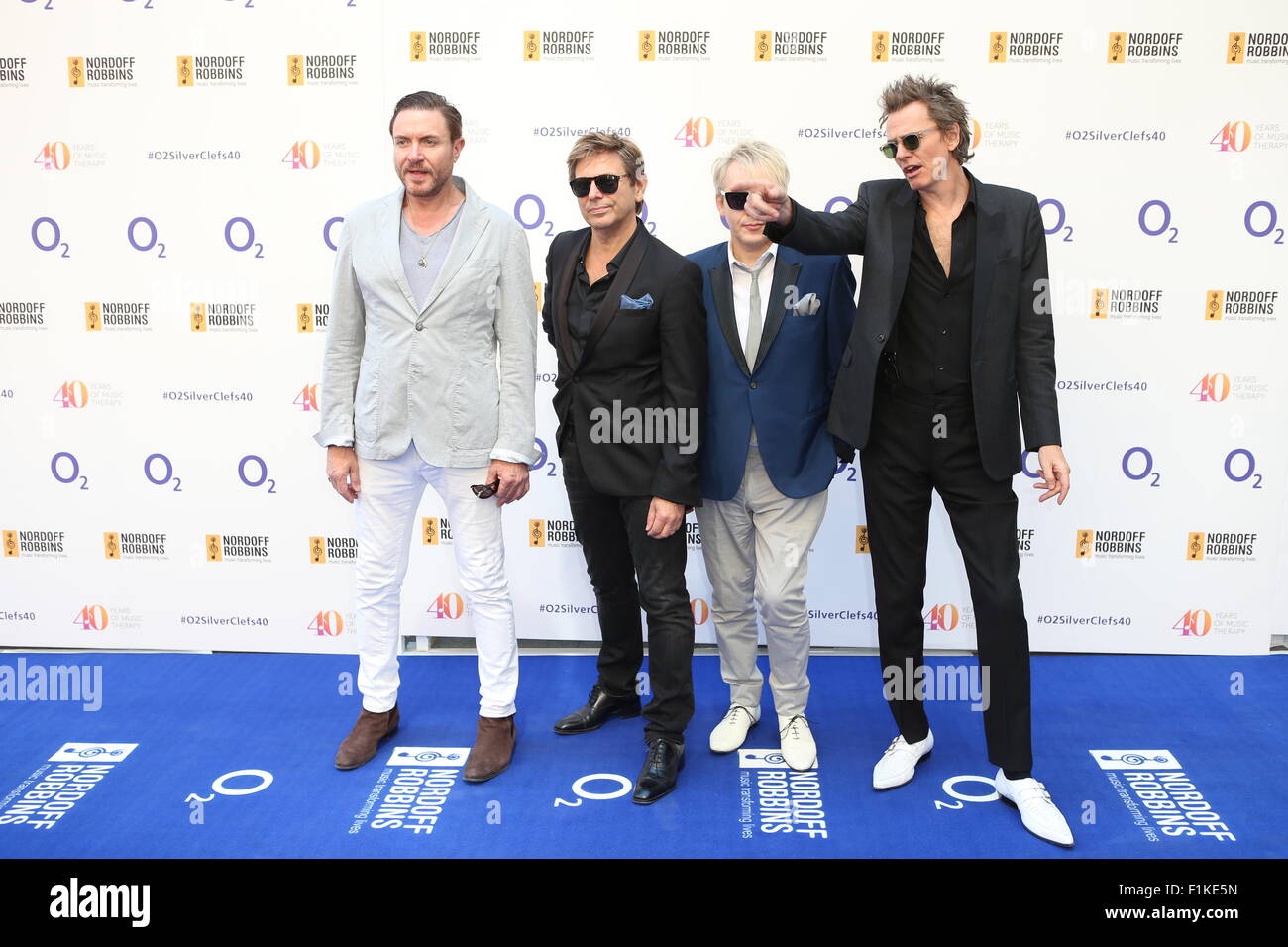 Nordoff Robbins O2 Silver Clef Awards tenutosi presso la struttura Grosvenor House offre: Simon Le Bon, John Taylor, Roger Taylor e Nick Rhodes, Duran Duran dove: Londra, Regno Unito quando: 03 Lug 2015 Foto Stock