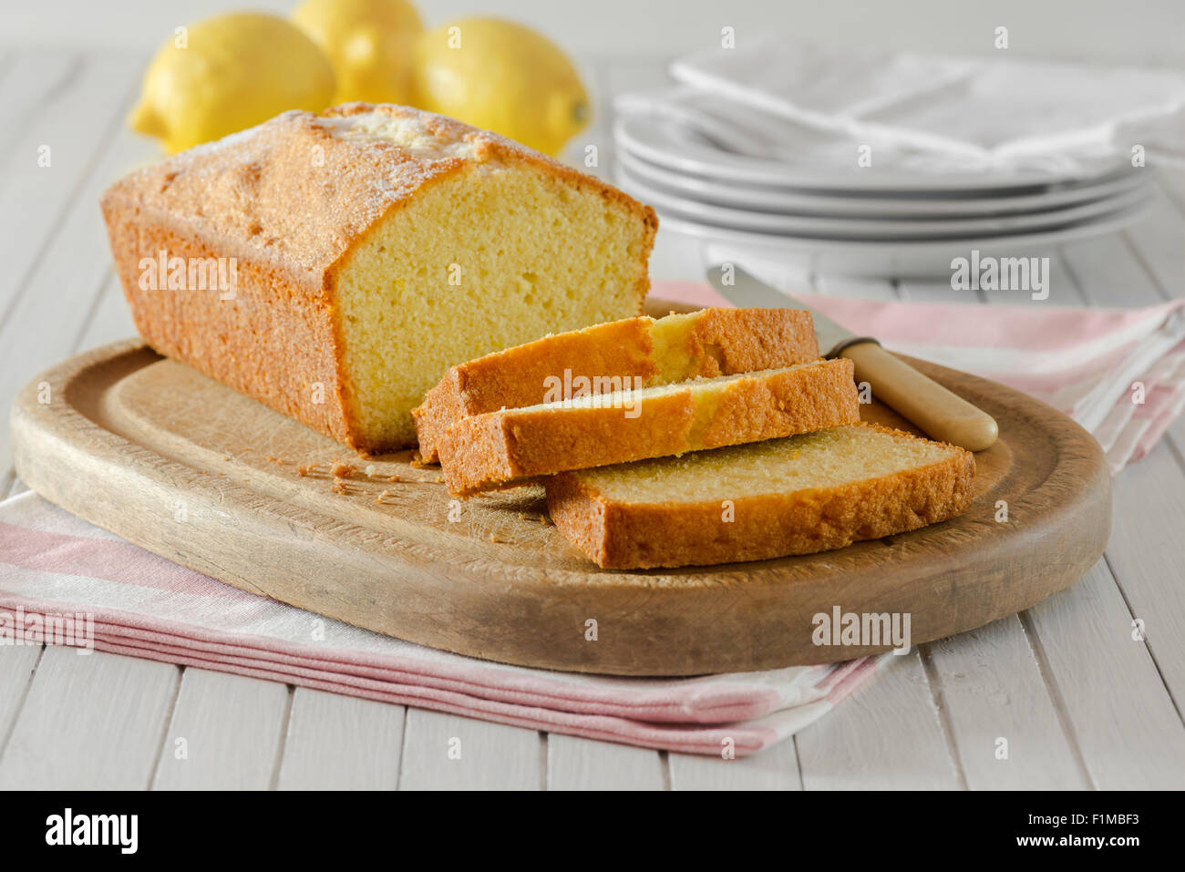 Torta Madeira. Lo stile tradizionale di pan di spagna. Il cibo del Regno Unito Foto Stock