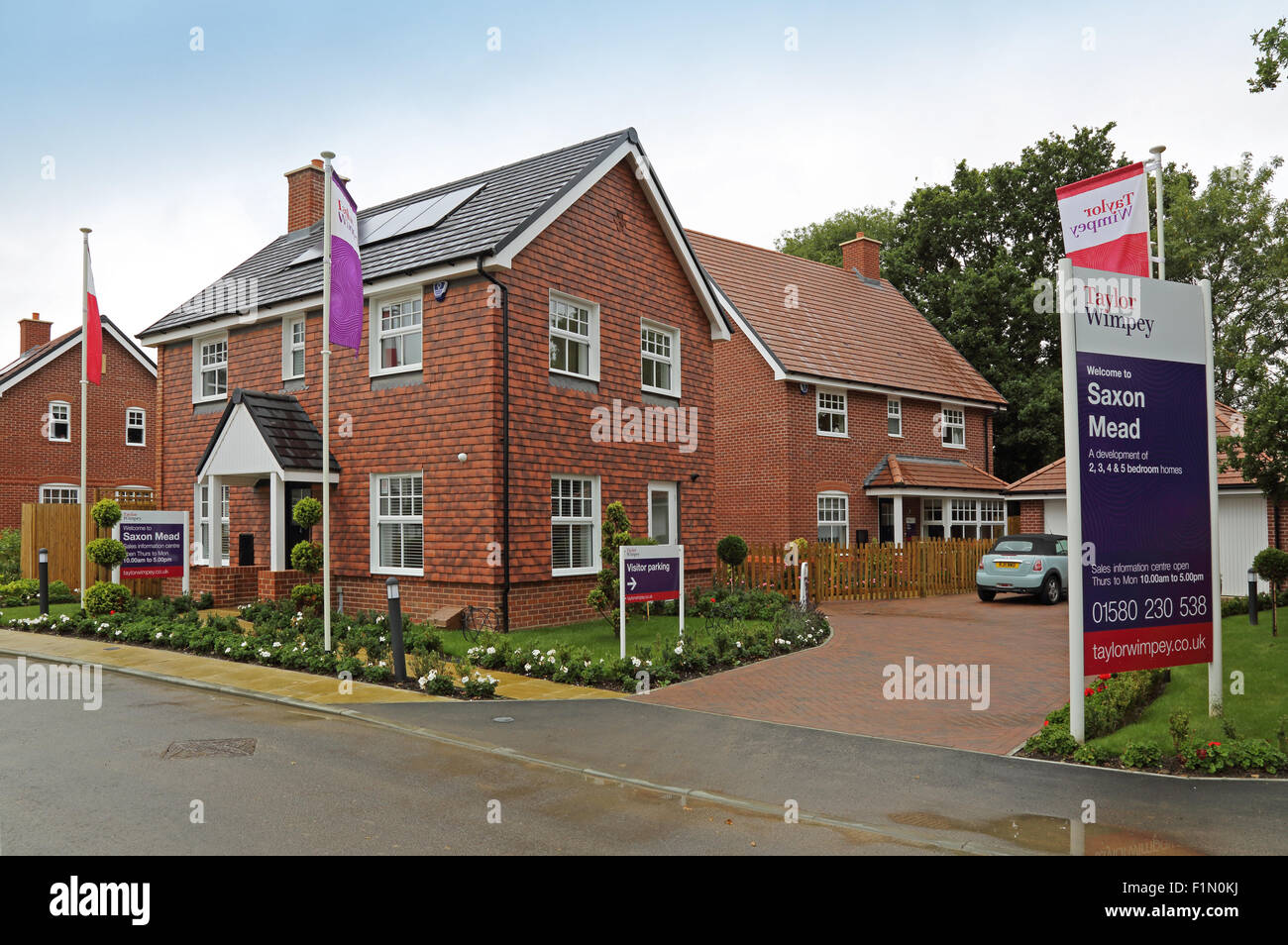 Visualizza case su un nuovo Taylor Wimpey sviluppo residenziale in Kent, Regno Unito Foto Stock